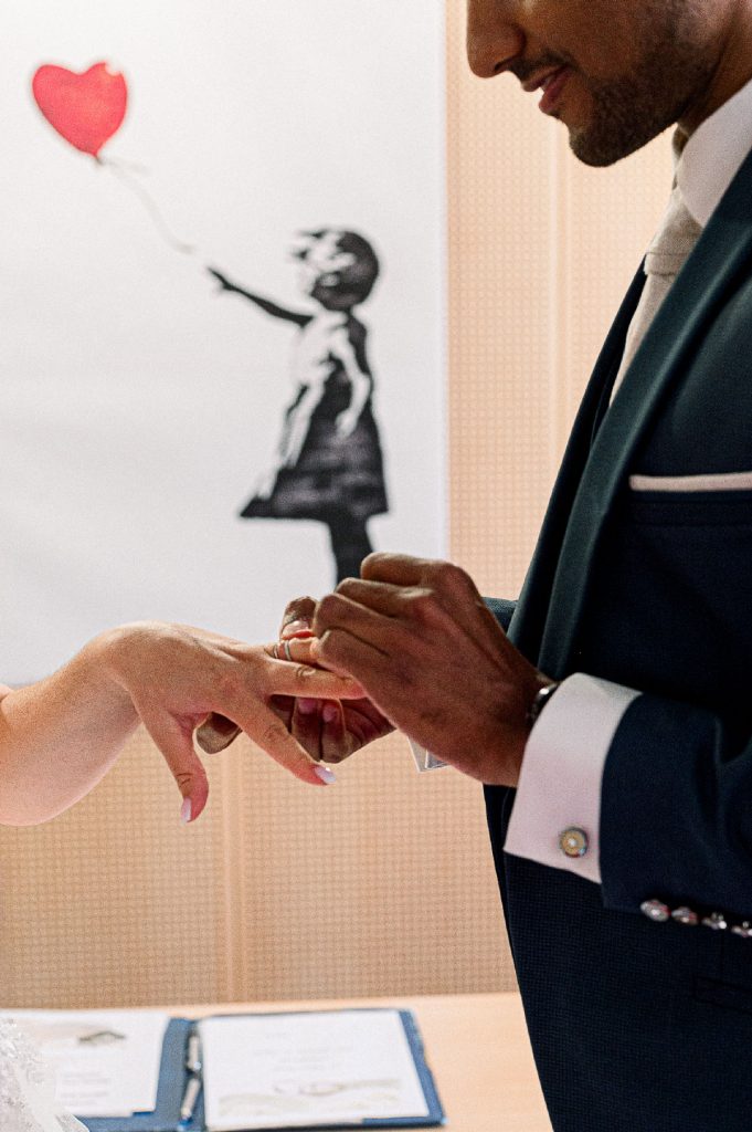 échange d'alliances lors d'un mariage